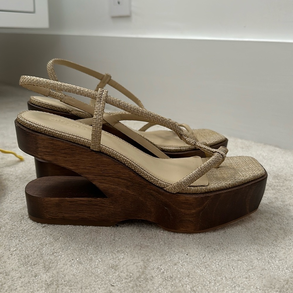 cult gaia Nela heels NEVER WORN. NEW WITH STICKERS STILL ON.